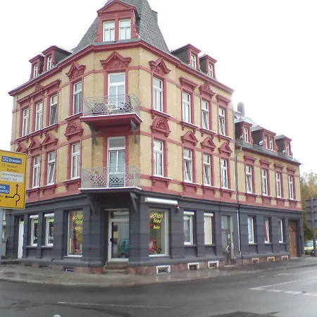 Kl17 Ostel Hostel *